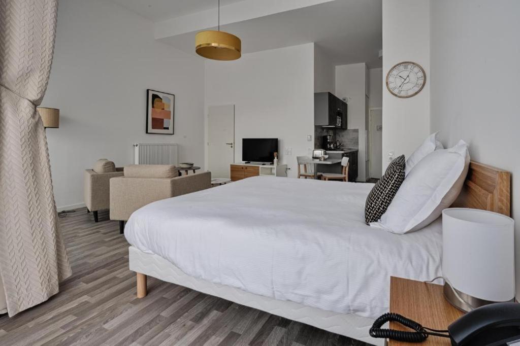 Aparthotel Domitys Le 225 Levallois-Perret Esterno foto